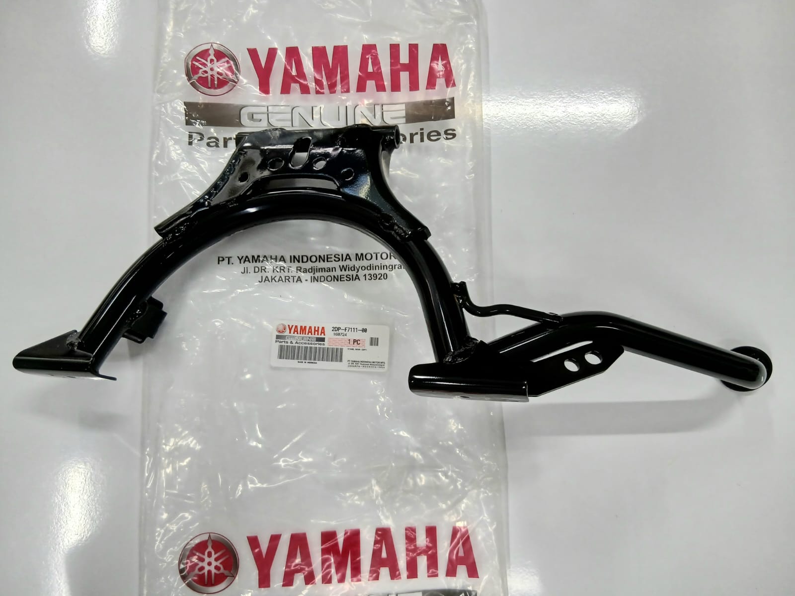 AYAKLIK ORTA SEHPA / YAMAHA / N-MAX / 155cc / 2015-2016-2017-2018-2019-2020-2021-2022-2023-2024