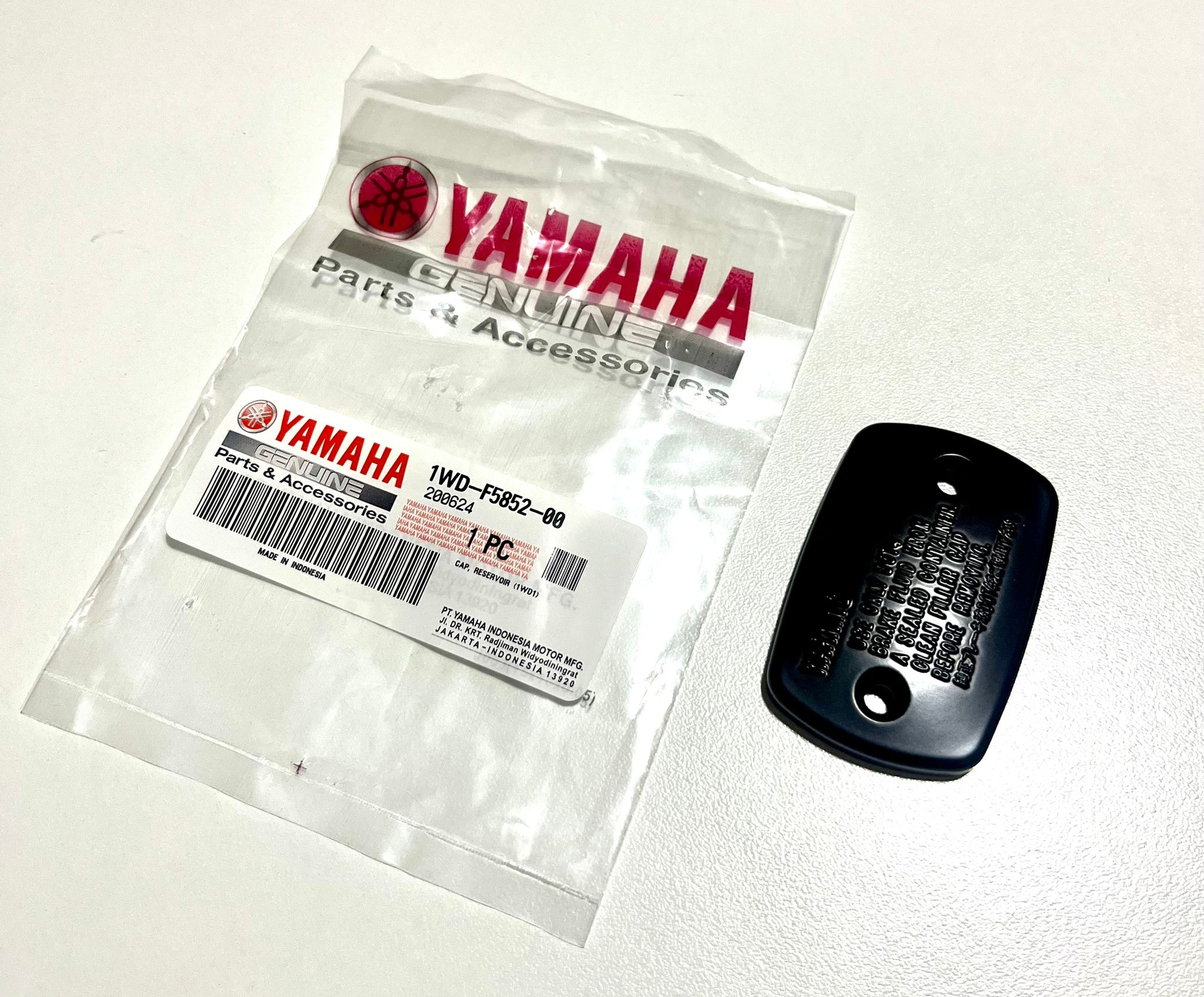 FREN MERKEZ KAPAĞI ÜST YAMAHA YZF R25 250cc 2014-2024
