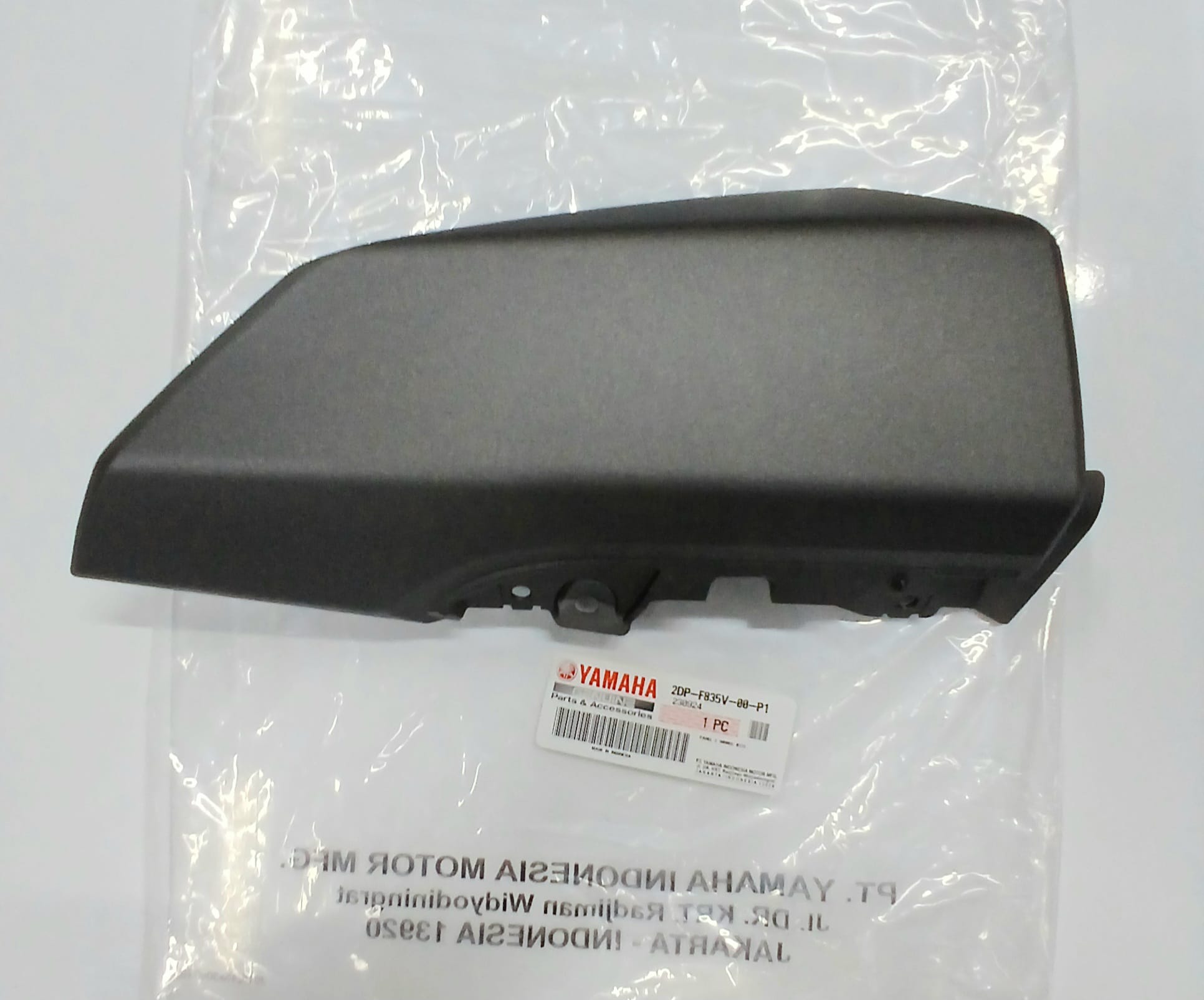 SAĞ SİNYAL ÜSTÜ KAPAK / YAMAHA / N-MAX / 155cc / RENK İSE KONTROL EDİLECEK / 2015-2016-2017-2018-2019-2020-2021-2022-2023-2024